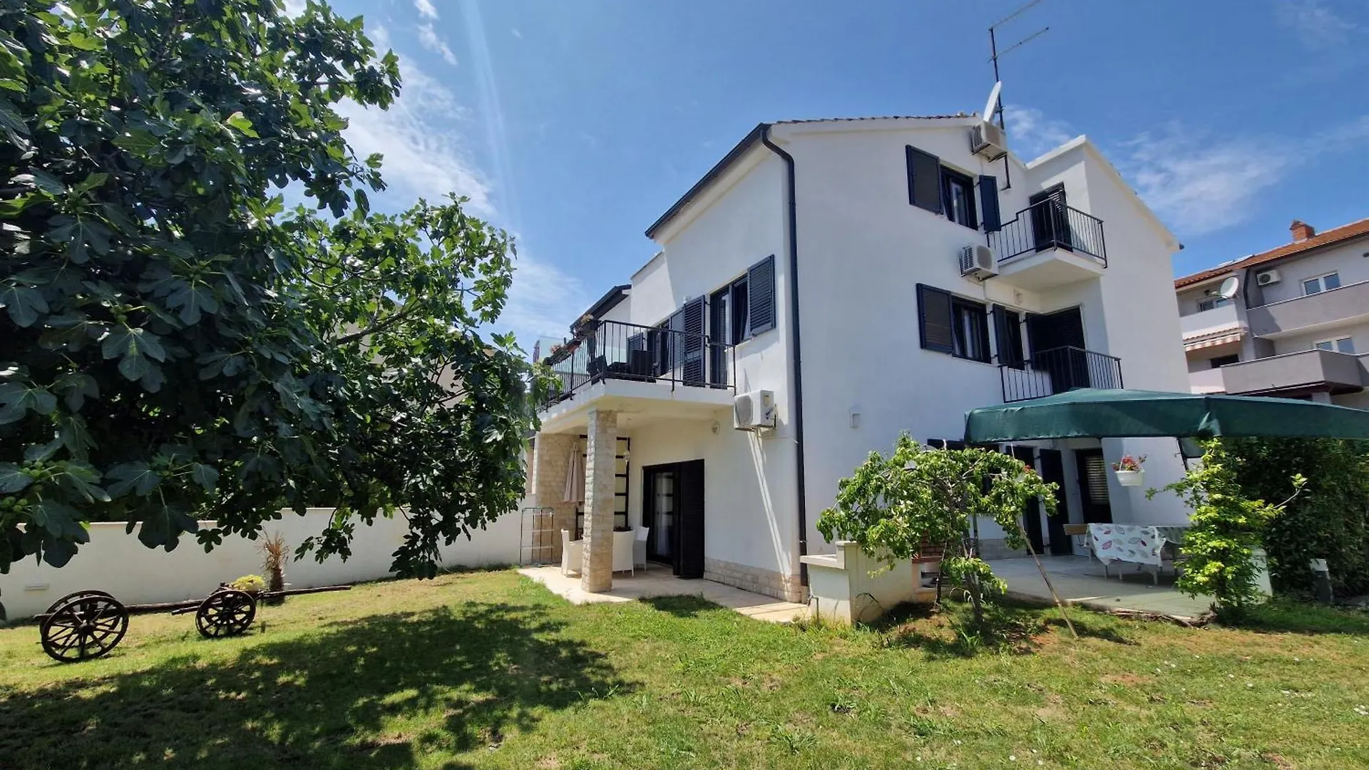 PUY House Viola 빌라