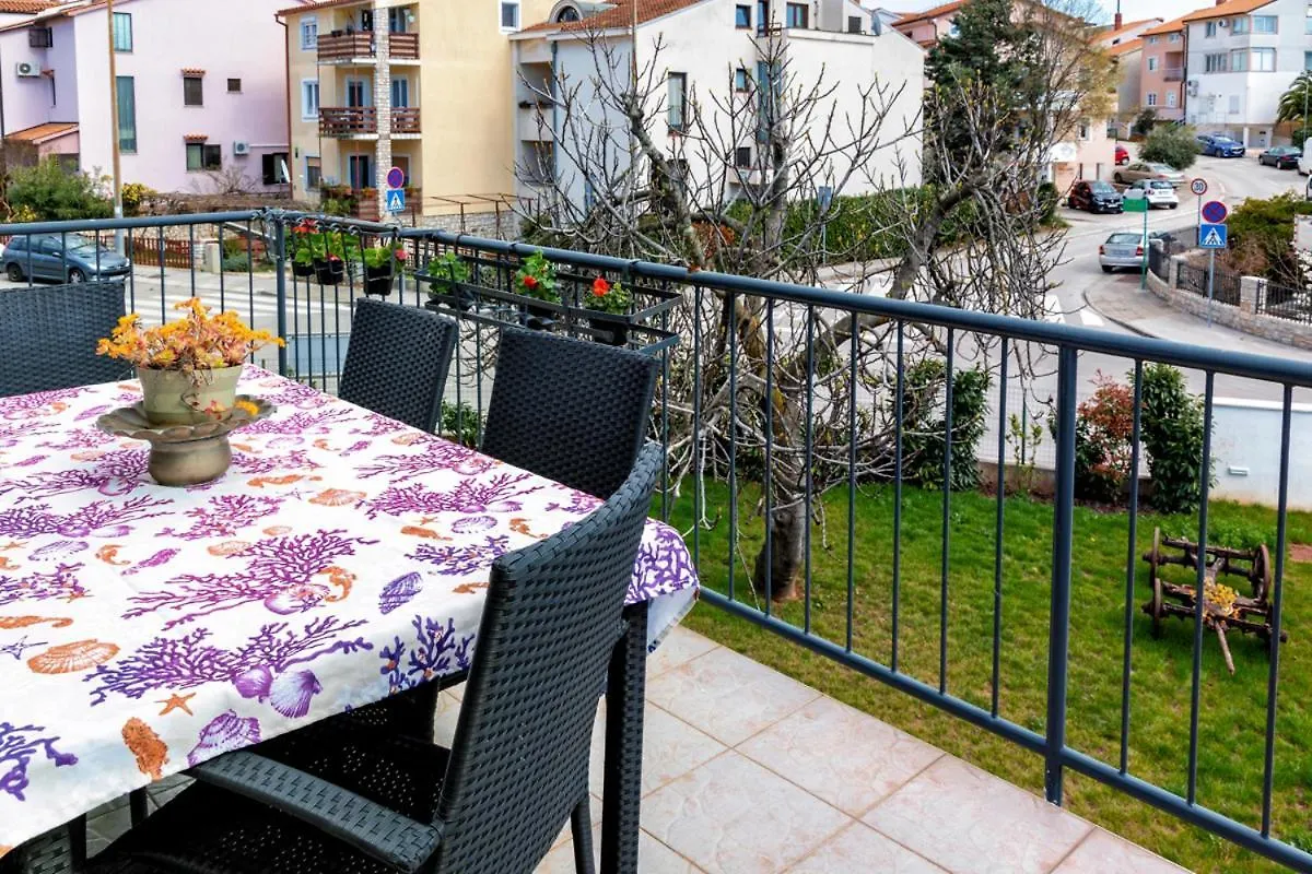 House Viola Villa Pula Holiday home